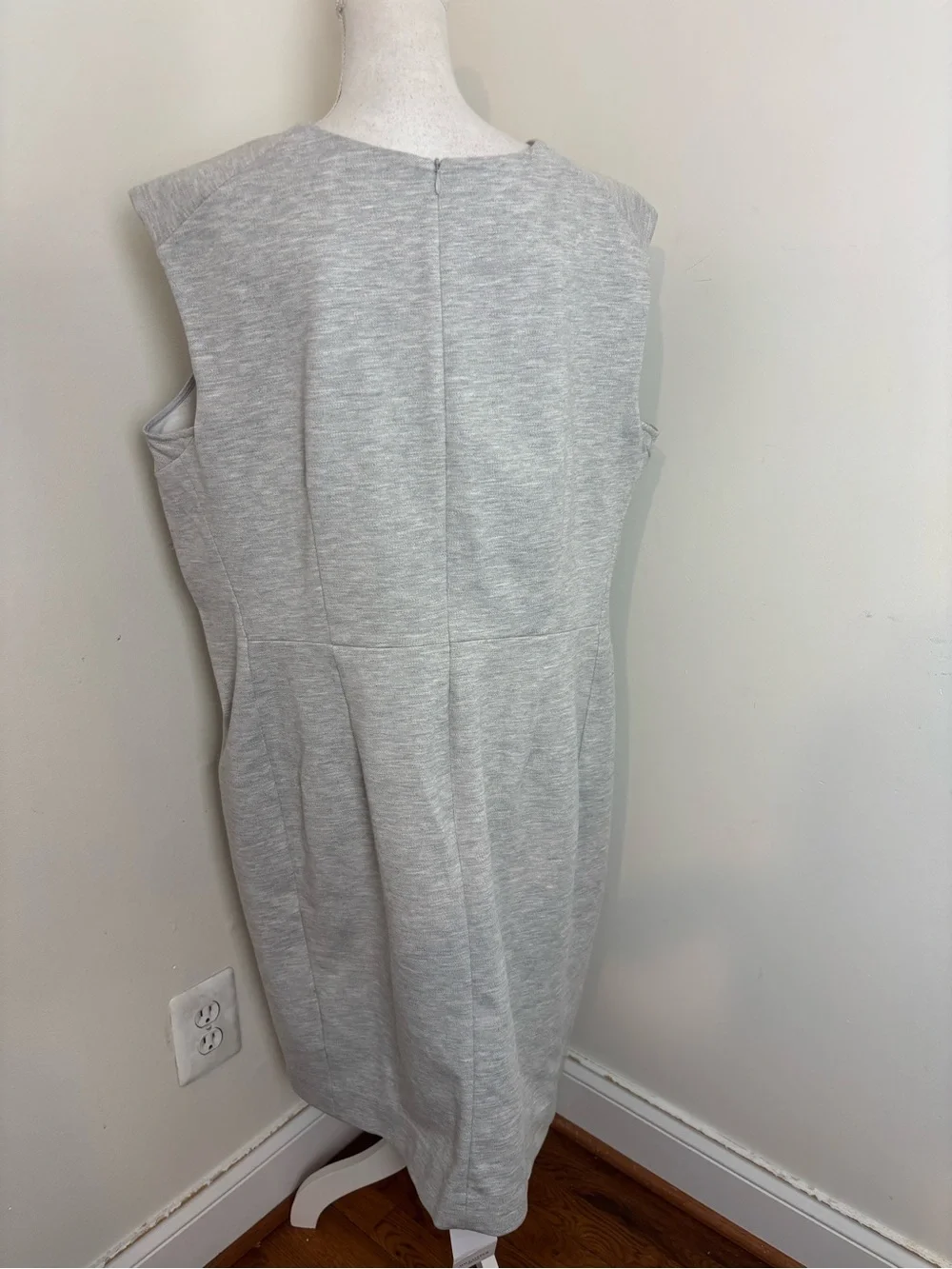 M.M. LaFleur Katie Twill Ponte Sheath Dress in Heather Gray Size 24 NWT